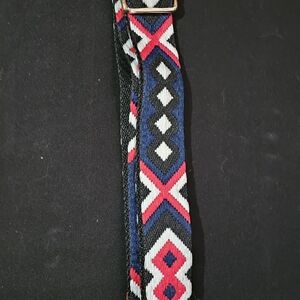 Geometric Patterned Strap
